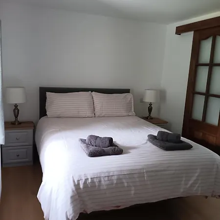 Rose קיל איירן